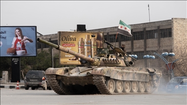 Syrian army bombs SDF positions in Aleppo amid group attacks on residential neighborhoods