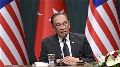 رئيس الوزراء الماليزي يشيد بقوة تركيا في صناعات الدفاع