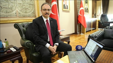 Siirt Valisi Kızılkaya, AA'nın "Yılın Kareleri" oylamasında favorilerini seçti