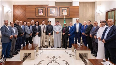 سفير السعودية باليمن يبحث مع وفد "الانتقالي" مؤتمر الرياض