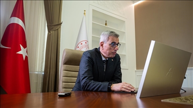 Sağlık Bakanı Memişoğlu, AA'nın "Yılın Kareleri" oylamasında tercihlerini yaptı