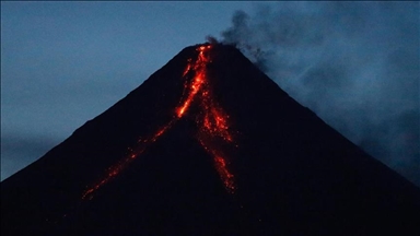 Heightened activity at Mayon Volcano in Philippines raises safety concerns