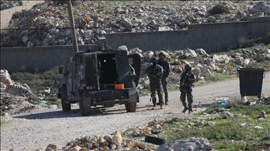 Illegal settler attacks displace 20 Palestinian families in occupied West Bank