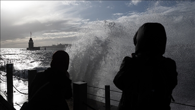 Yurdun büyük kesiminde görülen fırtına, yarın etkisini kaybedecek