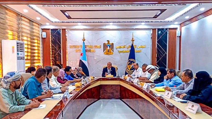 اليمن.. المجلس الانتقالي الجنوبي يحلّ نفسه وكافة هيئاته 