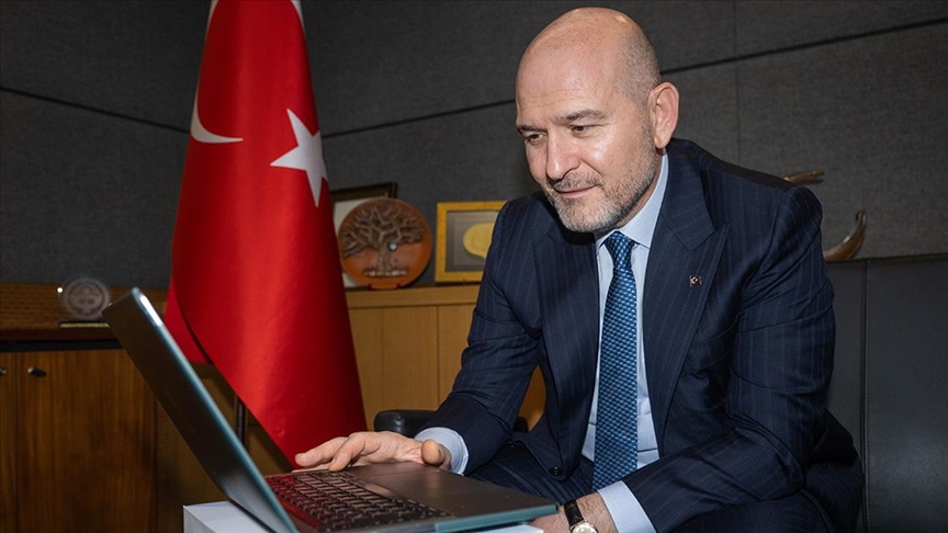 TBMM İçişleri Komisyonu Başkanı Süleyman Soylu, AA'nın "Yılın Kareleri" oylamasına katıldı