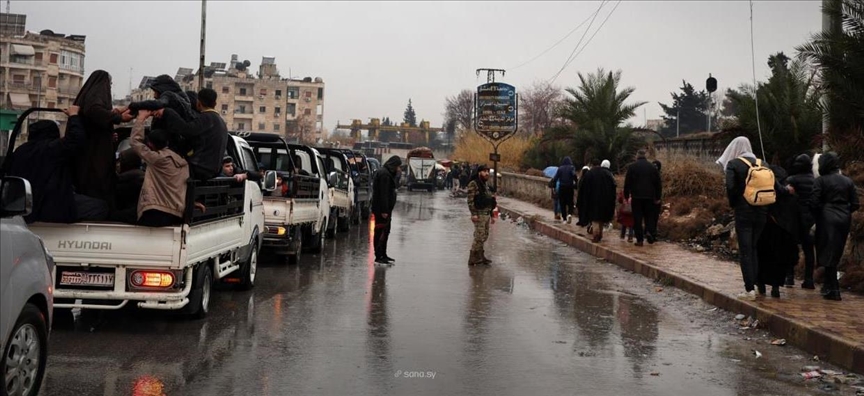 سوريا.. الجيش يفتح ممرا إنسانيا بالشيخ مقصود ويدعو قسد لإلقاء سلاحه 