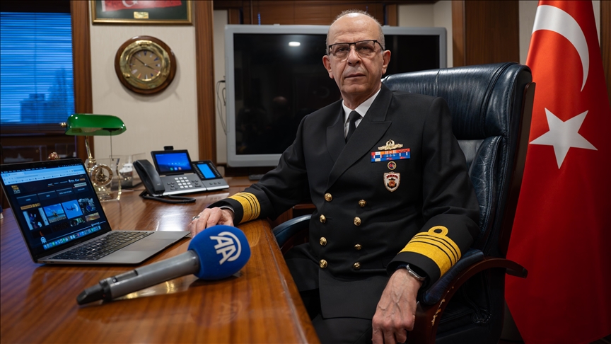 Sahil Güvenlik Komutanı Koramiral Kendir, AA'nın "Yılın Kareleri" oylamasına katıldı