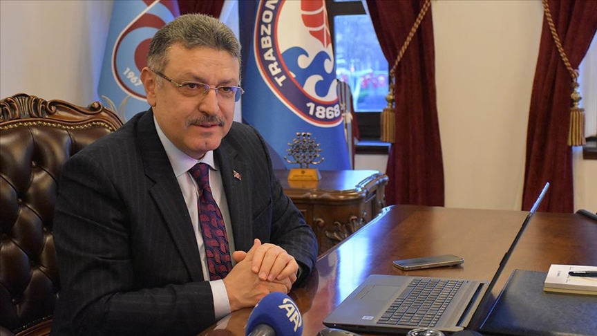 Trabzon Büyükşehir Belediye Başkanı Genç, AA'nın "Yılın Kareleri" oylamasına katıldı