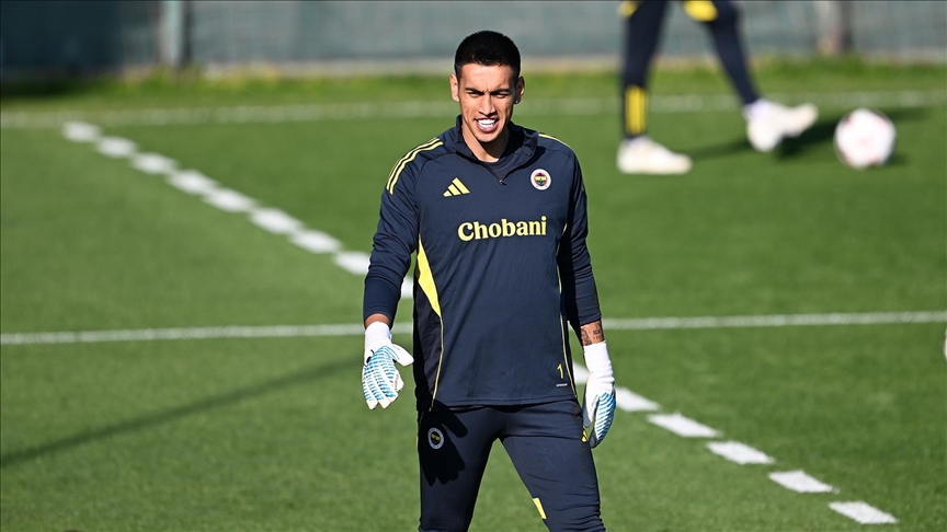 Fenerbahçe, kaleci İrfan Can Eğribayat'ı Samsunspor'a kiraladı