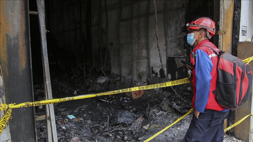 Philippines : des dizaines de personnes piégées après l’effondrement d’une décharge