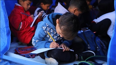 OKB: Izraeli po bllokon furnizimet arsimore për Gazën, ndërsa dimri përkeqëson krizën humanitare