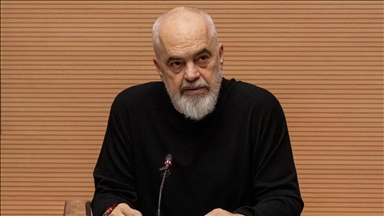 Kryeministri Rama për banorët e prekur nga përmbytjet: Do t'i qëndrojmë çdo detyrimi ndaj tyre