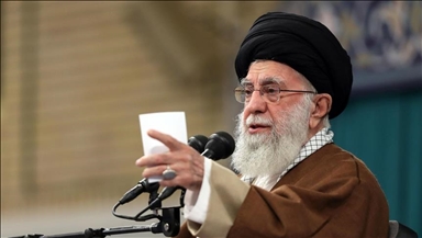 خامنه‌ای: یک مشت آدم بی‌تجربه طبق میل ترامپ عمل می‌کنند