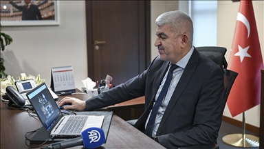 Cumhurbaşkanlığı Millet Kütüphanesi Daire Başkanı Tuğlu, AA'nın "Yılın Kareleri" oylamasına katıldı