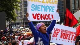  Илјадници на марш во Каракас побараа ослободување на Мадуро