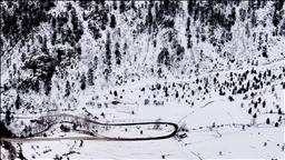 Dîmenê Aladaglarê ya bi berfê xemilî bi dronê hat kişandin