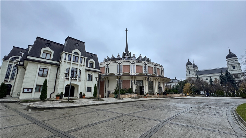 Qyteti Iasi në Rumani spikat me monumentet dhe ndërtesat historike