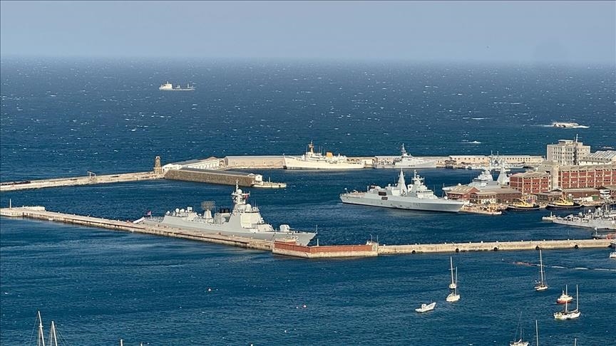 В Южной Африке проходят учения с участием военно-морских сил Китая, России и Ирана 