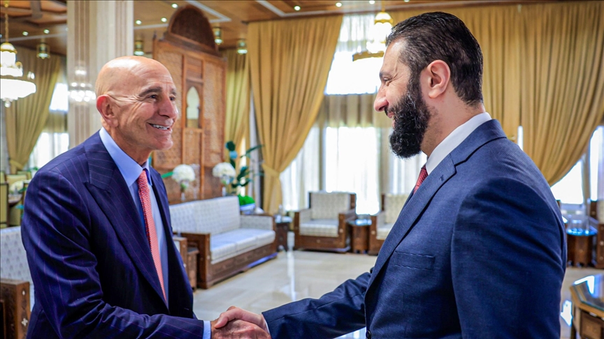 المبعوث الأمريكي إلى سوريا يلتقي الرئيس الشرع في دمشق