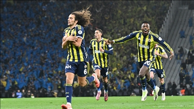 Fenerbahce slavio u derbiju protiv Galatasaraya i osvojio Superkup Turske