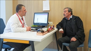 Akciğer kanserini yendi, 30 yıllık sigara alışkanlığını geride bıraktı