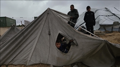 Une tempête endommage des milliers de tentes à Gaza, faisant craindre une catastrophe humanitaire