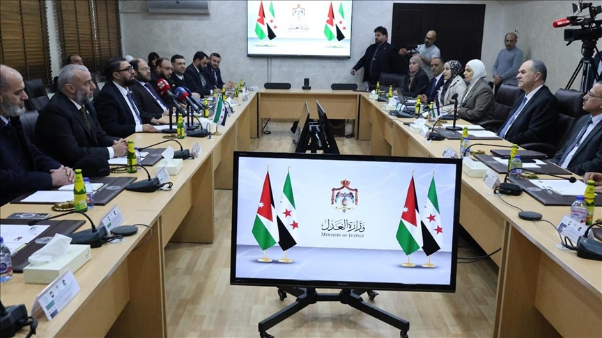 سوريا والأردن يبحثان تعزيز التعاون القضائي ومكافحة الجرائم 