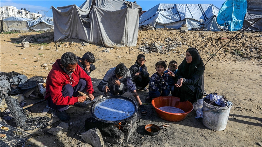 Gaza : le froid fait au moins 21 morts parmi les Palestiniens déplacés, majoritairement des enfants