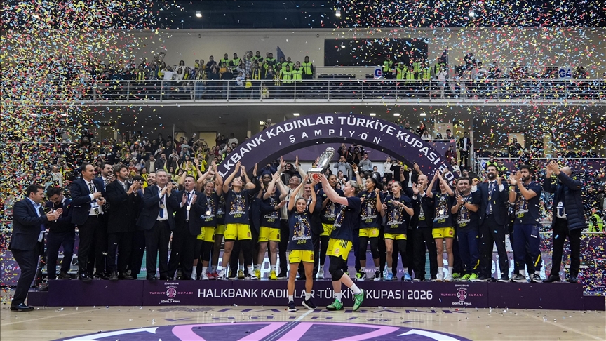 Basketbol Halkbank Kadınlar Türkiye Kupası'nı Fenerbahçe Opet kazandı