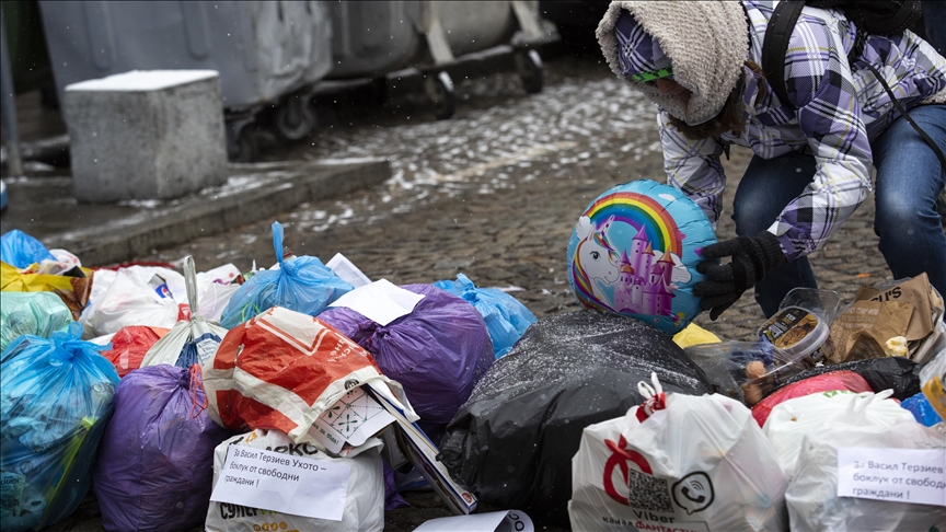 Stanovnici Sofije zbog krize s komunalnim otpadom odlažu smeće kod gradske uprave