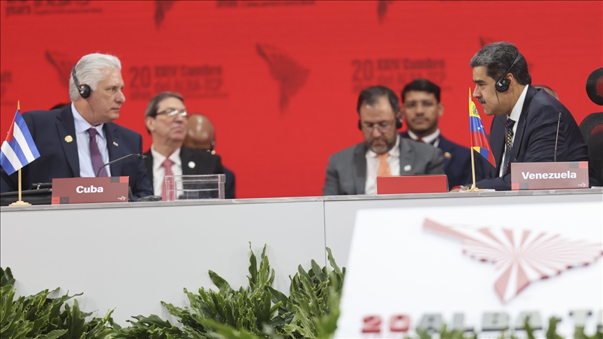 Trump avertit Cuba sur le pétrole vénézuélien et promet la protection de Caracas après Maduro