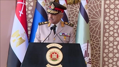 وزير الدفاع المصري ونائب قائد قوات شرق ليبيا يبحثان التعاون العسكري