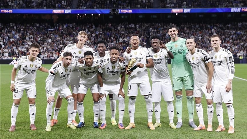 قدم.. تشافي ألونسو يغادر ريال مدريد وألفارو أربيلوا بديلا