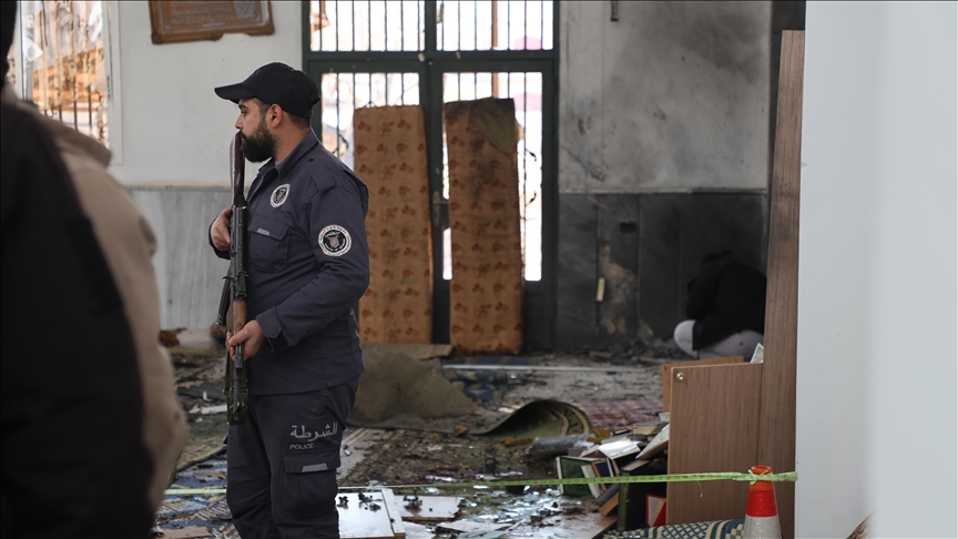 Syria arrests 2 ISIS suspects in Homs mosque bombing