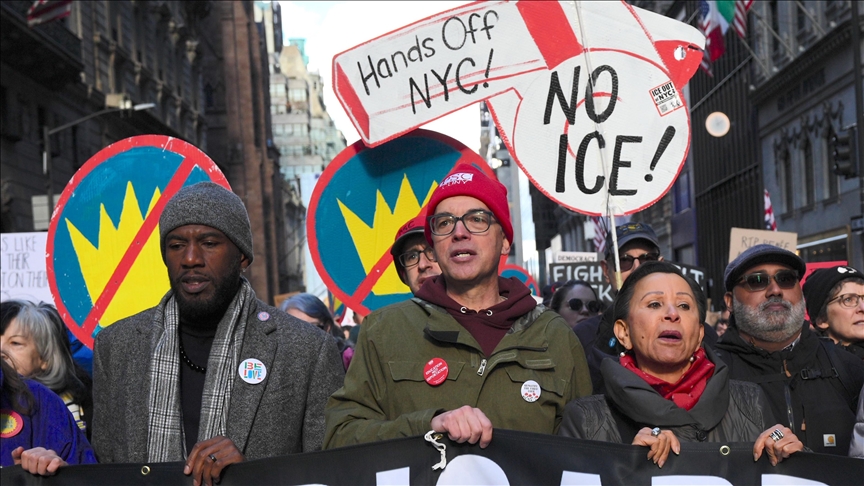 Hiljade ljudi u New Yorku protestuju protiv pucnjave u ICE-u i Trumpove administracije