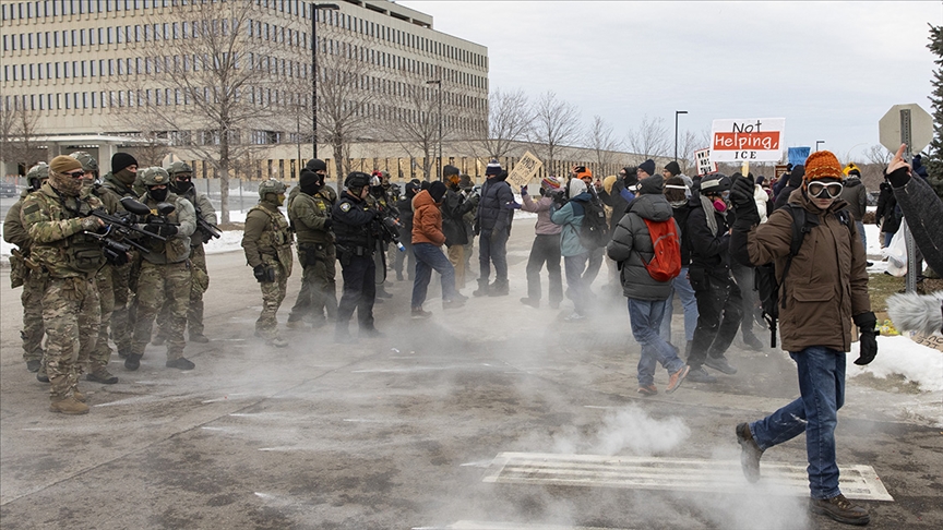ABD'de ICE karşıtı protestoların sürdüğü Minneapolis'te ek federal personel konuşlandırılacak