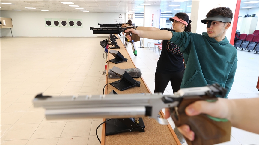 Avrupa Şampiyonası'na hazırlanan milli atıcı Eren Kalfa'nın hedefi olimpiyat