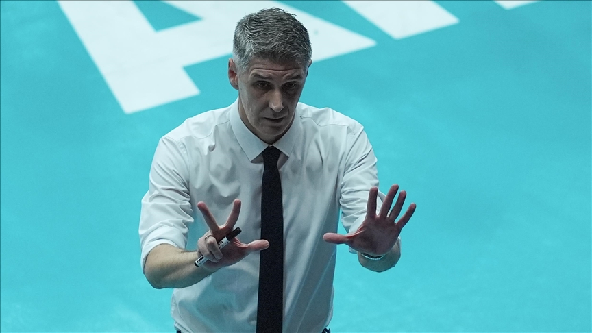 Fenerbahçe Medicana Erkek Voleybol Takımı'nda başantrenör Slobodan Kovac ile yollar ayrıldı