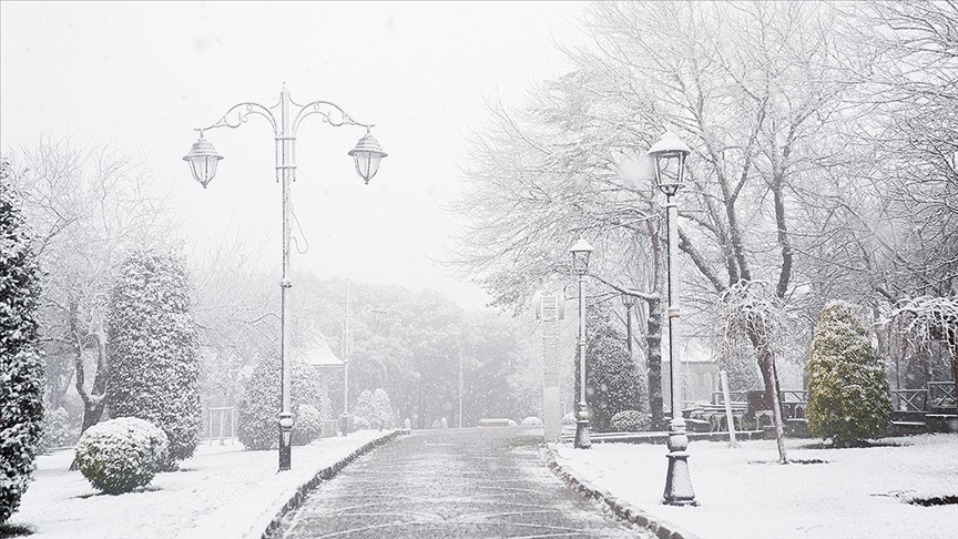Kar yağışı birçok ilde etkisini sürdürüyor