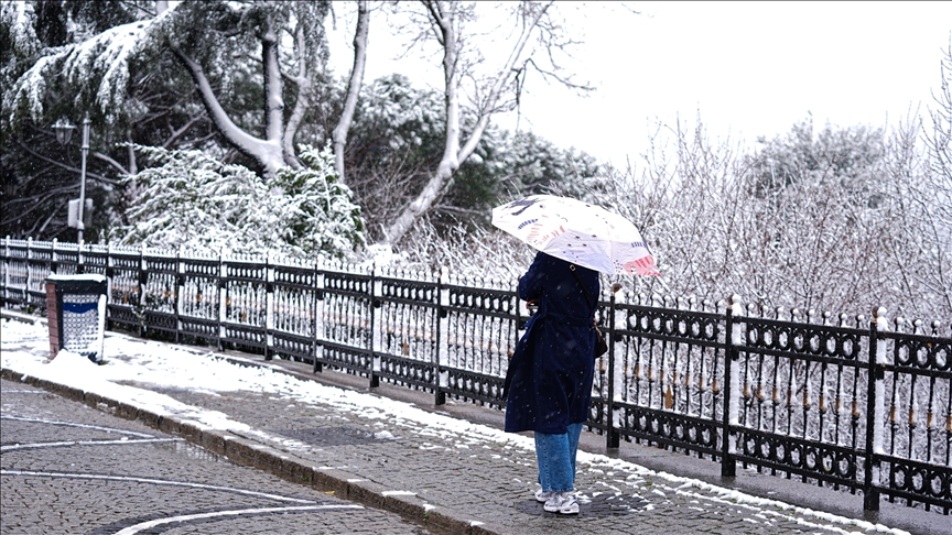 Soğuk ve yağışlı hava çarşamba günü ülkeyi terk edecek