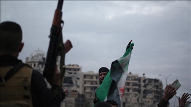 Ushtria Siriane e quan vendosjen e grupeve të armatosura nga SDF-ja në Halep "përshkallëzim të rrezikshëm"