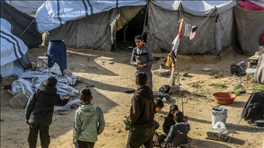 Gaza : des Palestiniens manifestent face à l’aggravation de la crise humanitaire