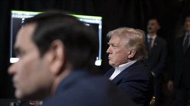 Trump kazao da SAD razmatra "vrlo jake opcije" u vezi s Iranom