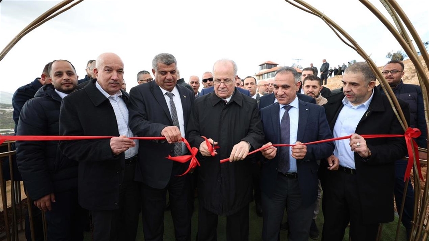 الضفة.. افتتاح أكبر محطة للطاقة الشمسية في فلسطين