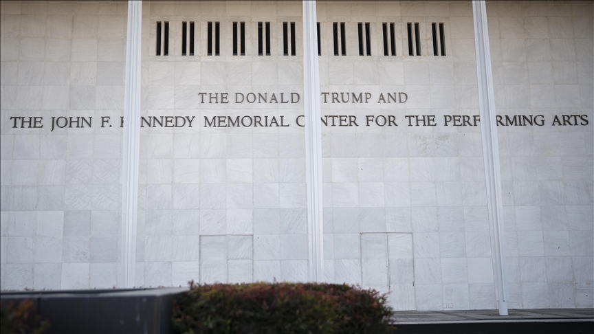 US senators introduce bill to ban presidents from naming buildings after themselves