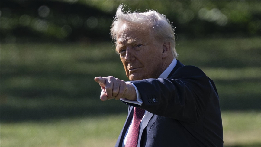 Trump thirrje demonstruesve në Iran: Vazhdoni të protestoni, ndihma është duke ardhur 