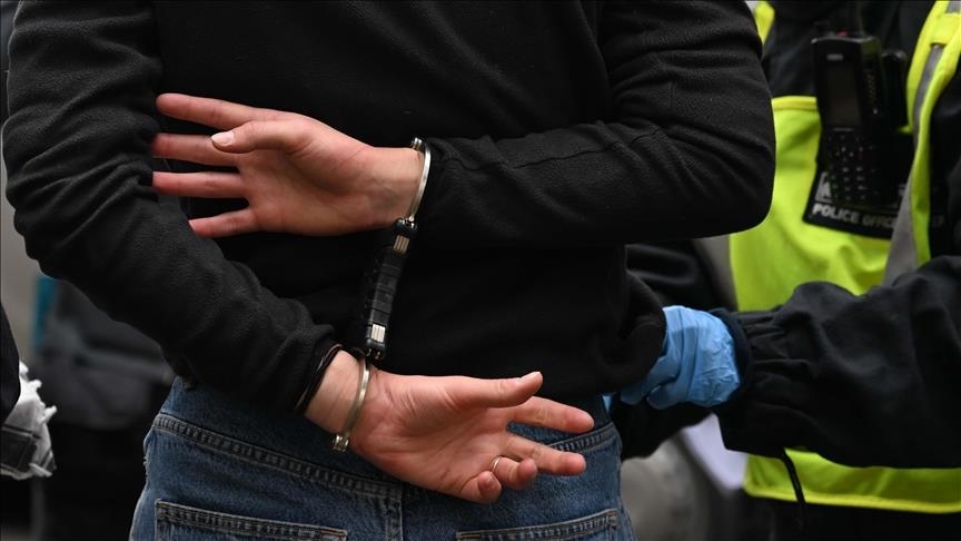 Bastisjet e paligjshme të punës arritën një nivel rekord në të gjithë Mbretërinë e Bashkuar