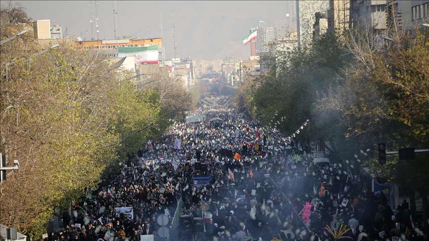 برلين وباريس تستدعيان سفيري إيران على خلفية الاحتجاجات  