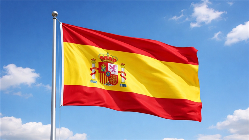 İspanya, Lübnan'da İsrail tanklarının İspanyol devriyesine ateş açtığını duyurdu